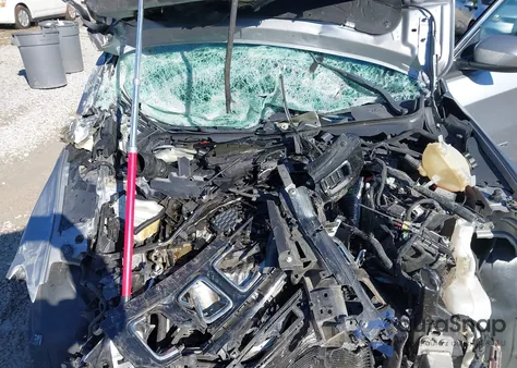 2019 Jeep Compass Latitude 4X4 from USA, damaged, VIN 3C4NJDBB6KT671879